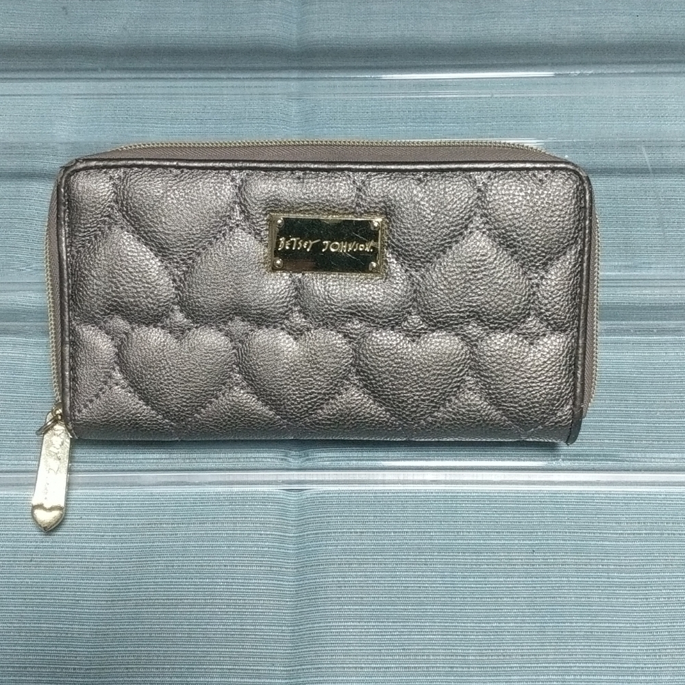 NFSG523 Betsy Johnson Wallet EPOC